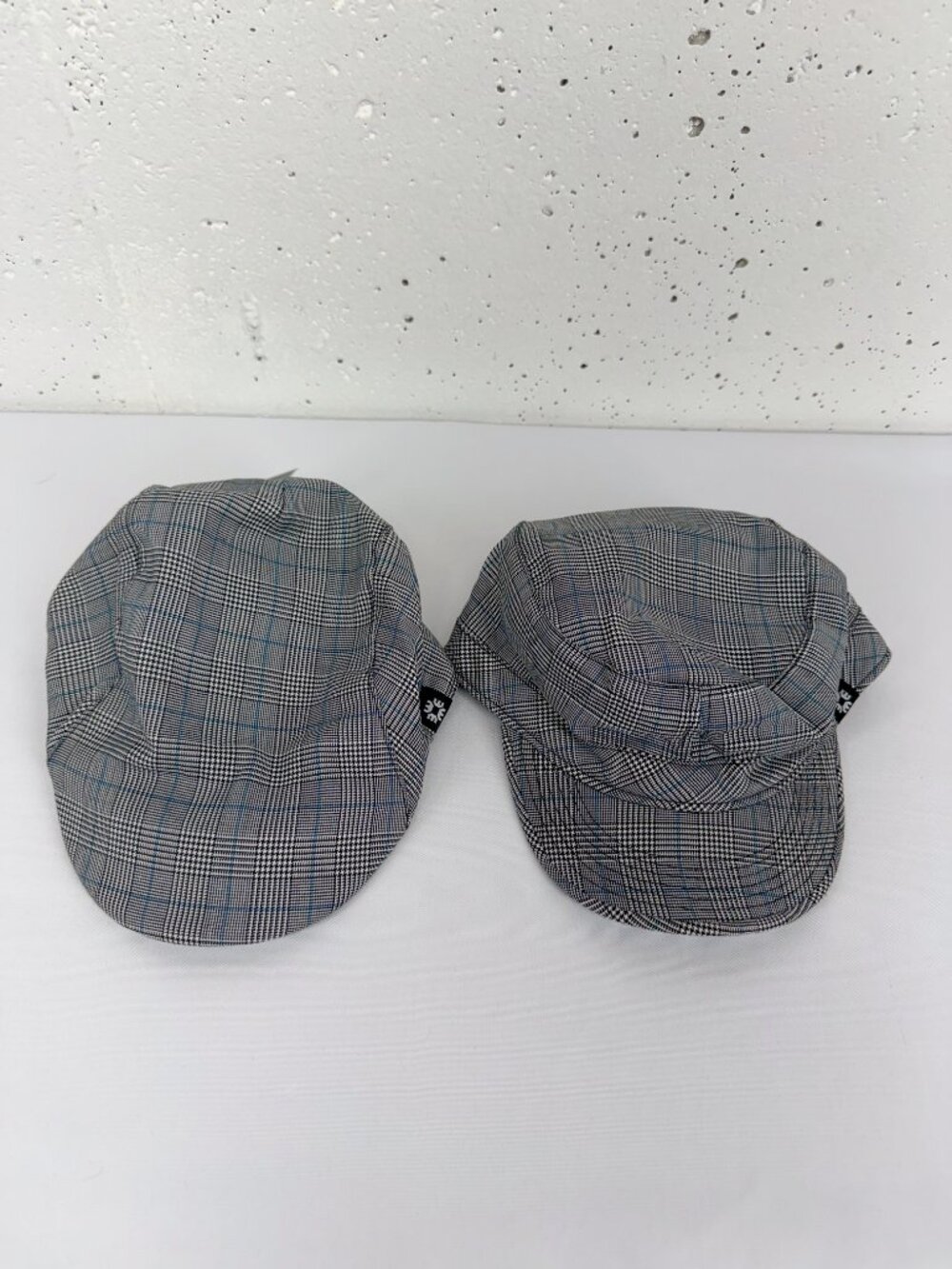 Tribe Headgear 2 Size Small / Medium Black White Plaid Houndstooth Stash Cap NEW